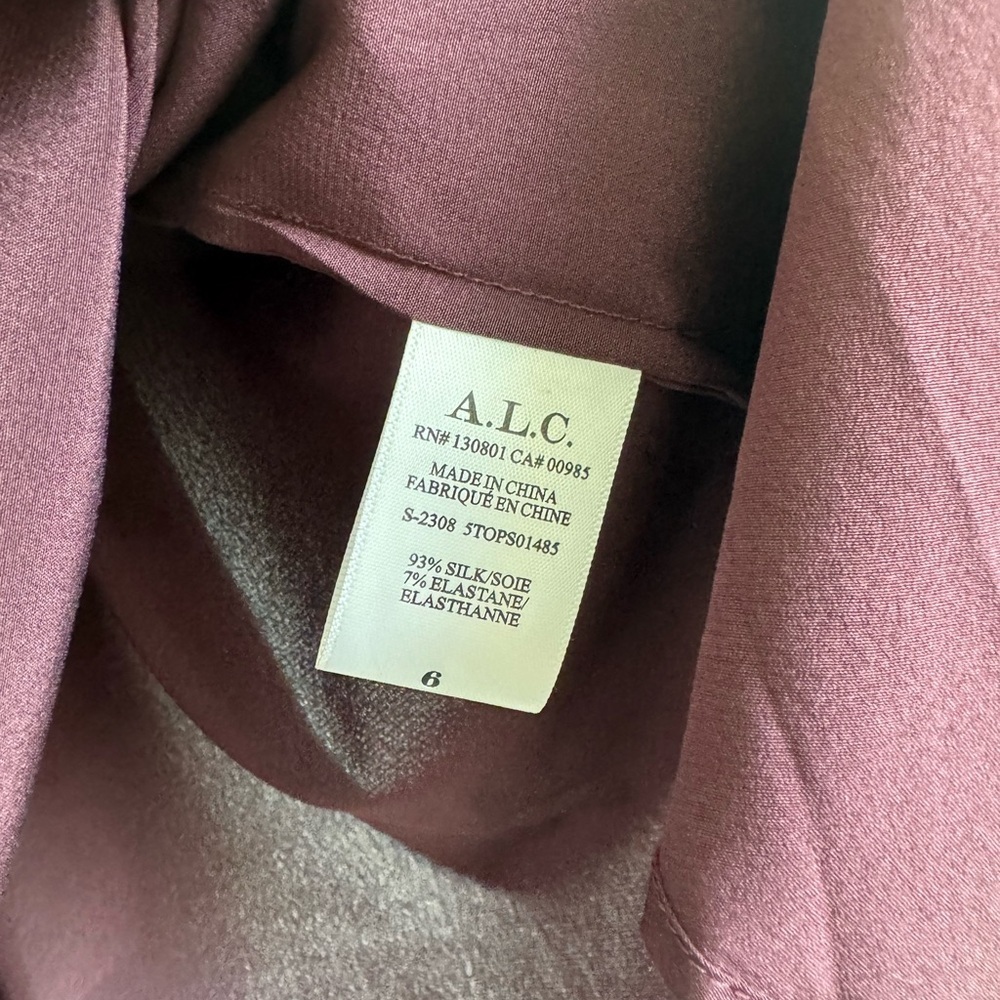 A.L.C. nomad silk top in chicory Size 6 Like New - Picture 5 of 9